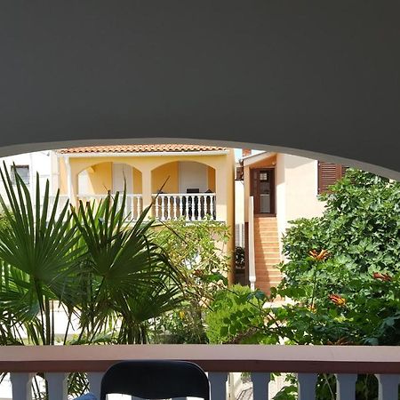 Apartments Kore Vir Dış mekan fotoğraf