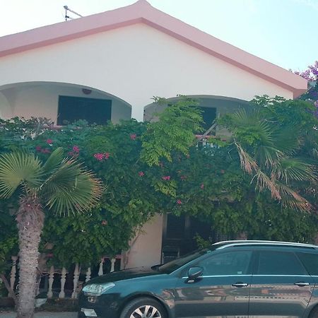 Apartments Kore Vir Dış mekan fotoğraf