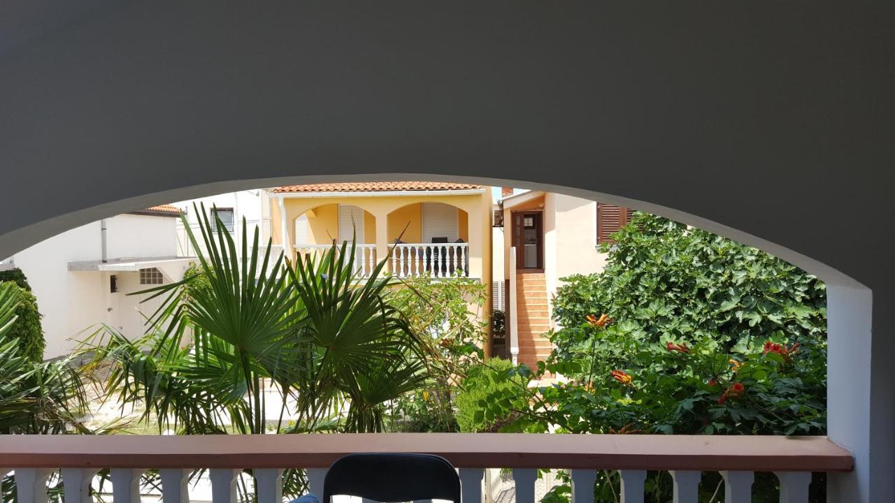 Apartments Kore Vir Dış mekan fotoğraf