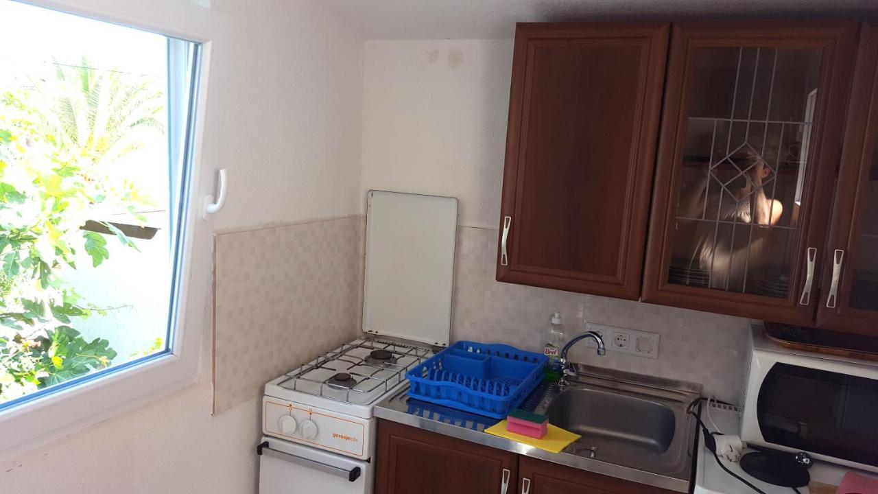 Apartments Kore Vir Dış mekan fotoğraf