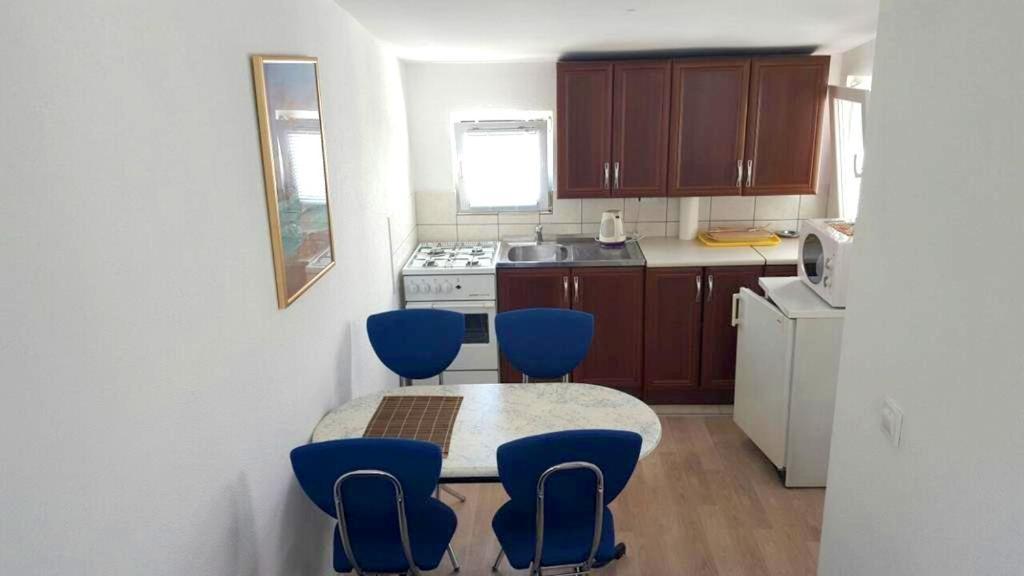 Apartments Kore Vir Dış mekan fotoğraf