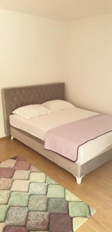Apartments Kore Vir Dış mekan fotoğraf