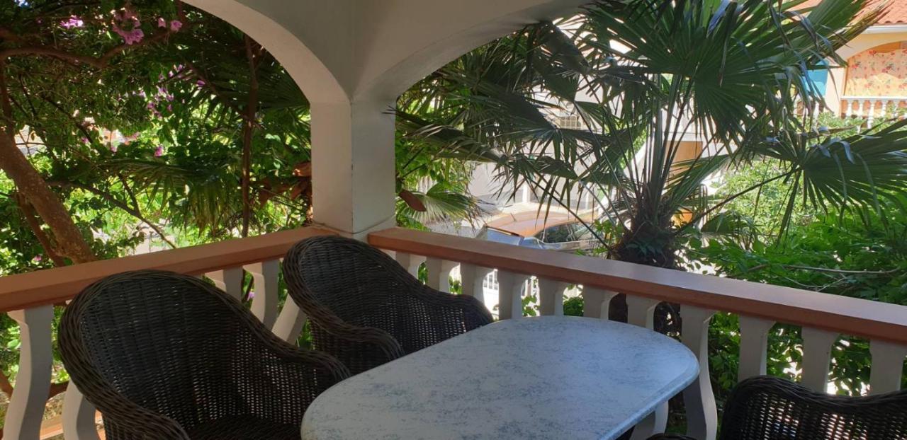Apartments Kore Vir Dış mekan fotoğraf