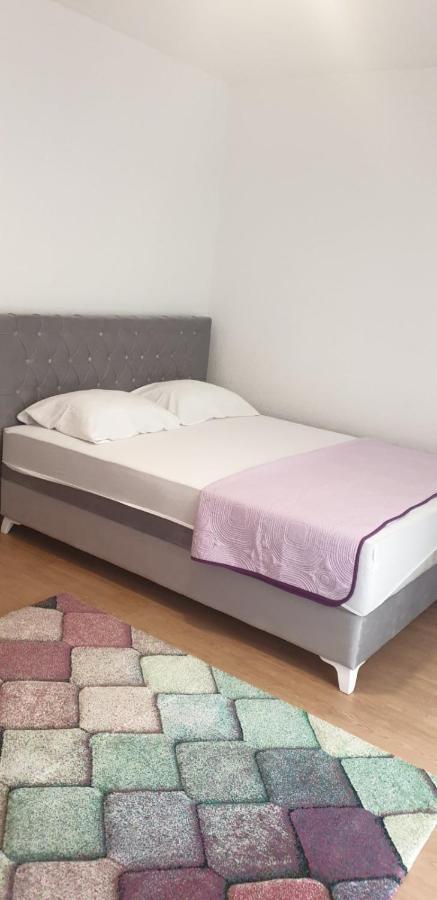 Apartments Kore Vir Dış mekan fotoğraf